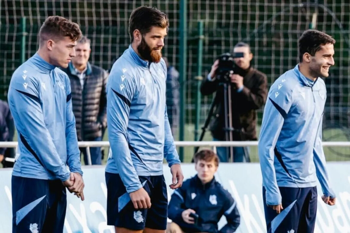 В «Реале Сосьедад» отметили, что Захарян имел шансы в матче с «Овьедо»